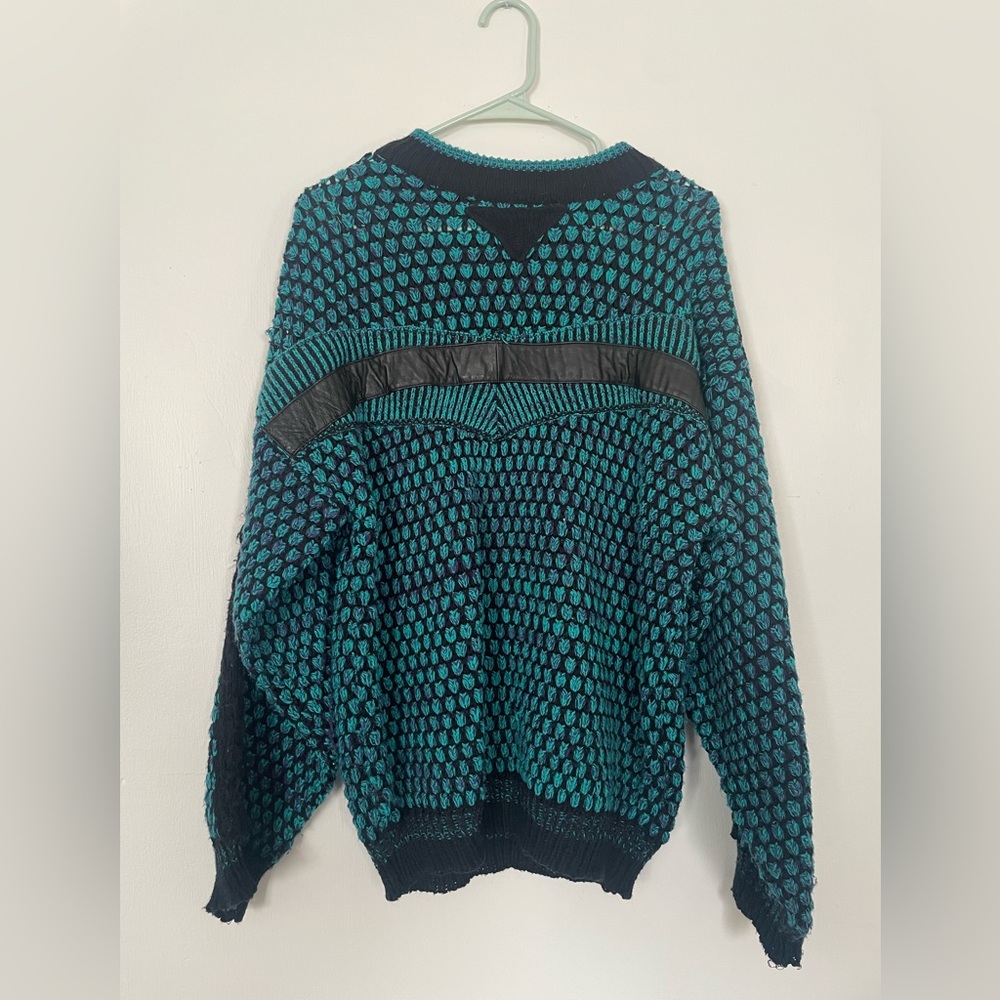 80s vintage Sweater by Street Scenes